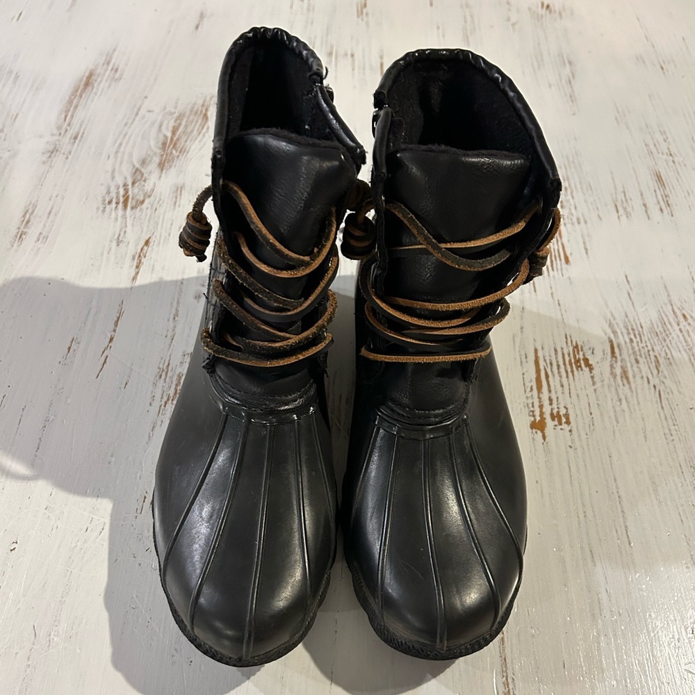 Steve Madden‎ Saltwater Duck Boots